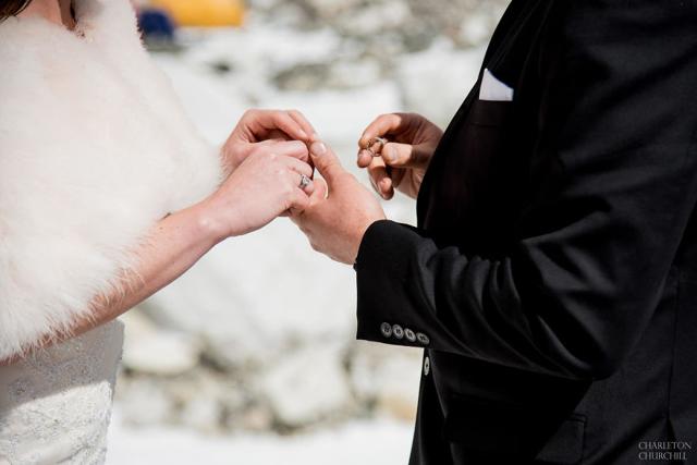 The couple exchanging rings. (Photos: Charleton Churchill)