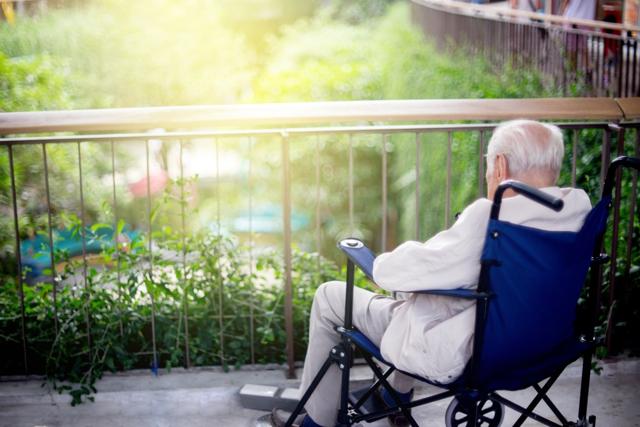 Behavioural improvements are not only beneficial for the patients, but also improve the quality of life for other patients and the morale of nursing home staff. (Shutterstock) Behavioural improvements are not only beneficial for the patients, but also improve the quality of life for other patients and the morale of nursing home staff. (Shutterstock)