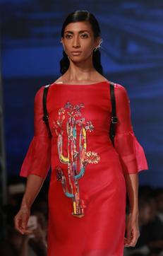 Indian model Lakshmi Rana has been walking the runway for Indian fashion designers for years now, and still remains one of the fittest models around, with an extremely athletic build. (Amal KS / HT)