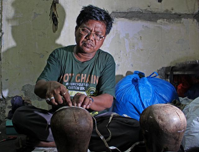 Each wig base or ‘cap’ is made to fit a specific person’s head. “This is a very crucial stage of the wig-making process because if this measurement goes wrong, the wig will never fit right. We are very careful to not to make any mistakes,” says Bhupatkar. (Satyabrata Tripathy / HT Photo)