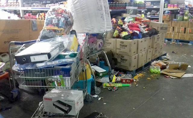 Items scattered inside the store. (HT Photo)