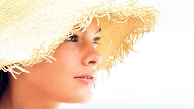UV rays are strongest when the sun is highest in the sky. (Thinkstock)