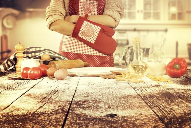Take over the kitchen for a day and make your mom happy. (Shutterstock)