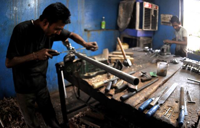 Gun makers consider the business a tradition, and are unwilling to give up on the craft just yet. At present there are just over 20 factories that operate. (Nitin Kanotra/HT Photo )