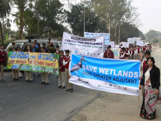 Over 380 students take out a rally for conservation of the once-reviled hargila in Assam. (HT Photo)