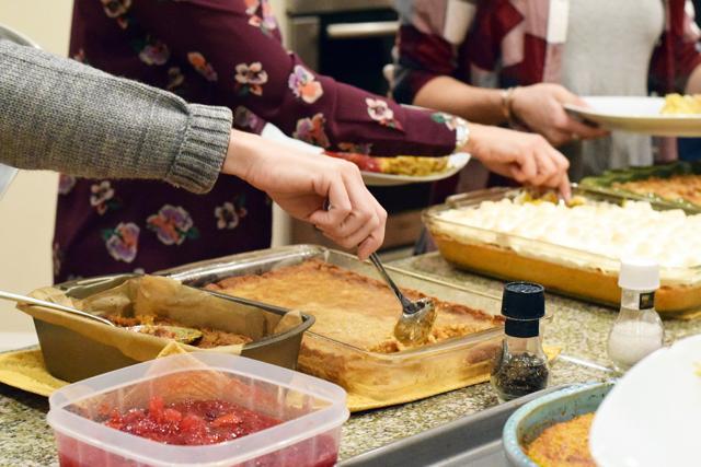 Office pot luck: What better way to boost bonding? (Shutterstock) Office pot luck: What better way to boost bonding? (Shutterstock)
