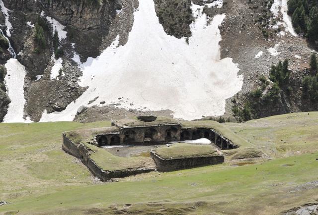 The widening of the Mughal Road began under Emperor Jehangir who appointed Iranian engineer Ali Mardan Khan to start construction work. To accommodate the needs of royal caravans of the Mughals, Khan was also asked to construct serais alongside the road such as the one seen above. (Waseem Andrabi/HT Photo) The widening of the Mughal Road began under Emperor Jehangir who appointed Iranian engineer Ali Mardan Khan to start construction work. To accommodate the needs of royal caravans of the Mughals, Khan was also asked to construct serais alongside the road such as the one seen above. (Waseem Andrabi/HT Photo)