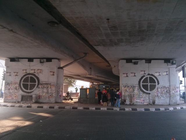 The Moolchand flyover before it was cleaned up.