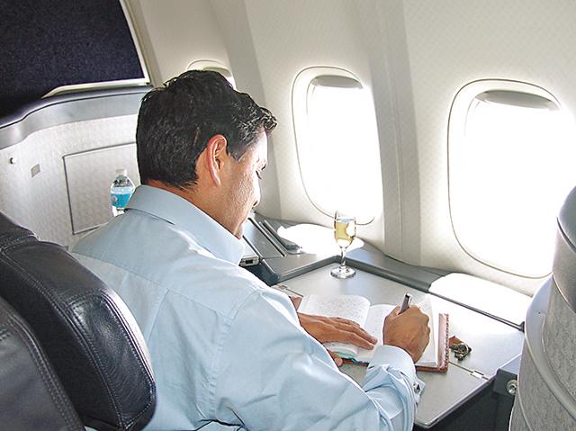 Seats that swivel will give double-shared leg space