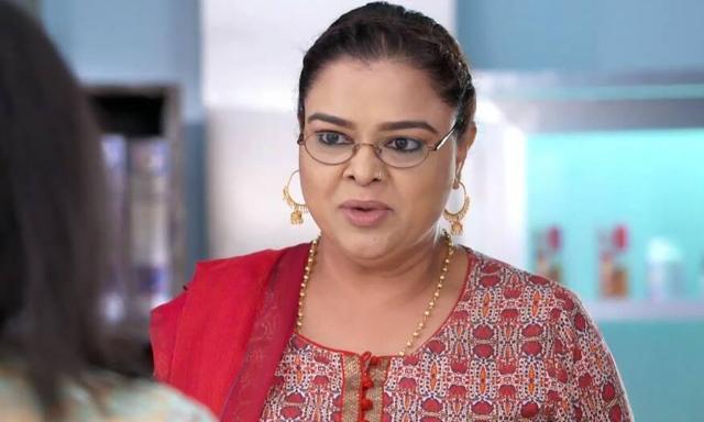 Gulfam says she will always remember Reema Lagoo as a cute and happy person. Gulfam says she will always remember Reema Lagoo as a cute and happy person.