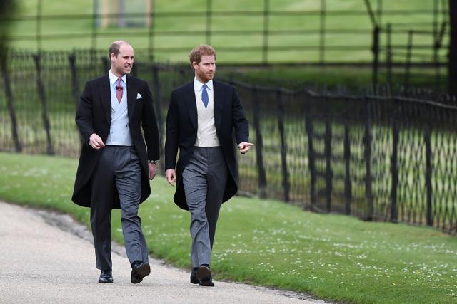 Britain's Prince Harry (R) and Britain's Prince William, Duke of Cambridge walk to the church for the wedding of Pippa Middleton and James Matthews at St Mark's Church in Englefield. (AFP Photo) Britain's Prince Harry (R) and Britain's Prince William, Duke of Cambridge walk to the church for the wedding of Pippa Middleton and James Matthews at St Mark's Church in Englefield. (AFP Photo)