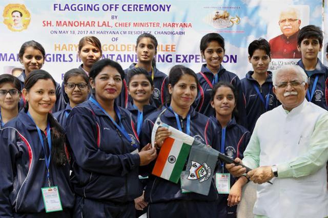 Haryana chief minister Manohar Lal Khattar with the 25member Friendship Peak Expedition team of girls in Chandigarh on Thursday. (PTI) Haryana chief minister Manohar Lal Khattar with the 25member Friendship Peak Expedition team of girls in Chandigarh on Thursday. (PTI)