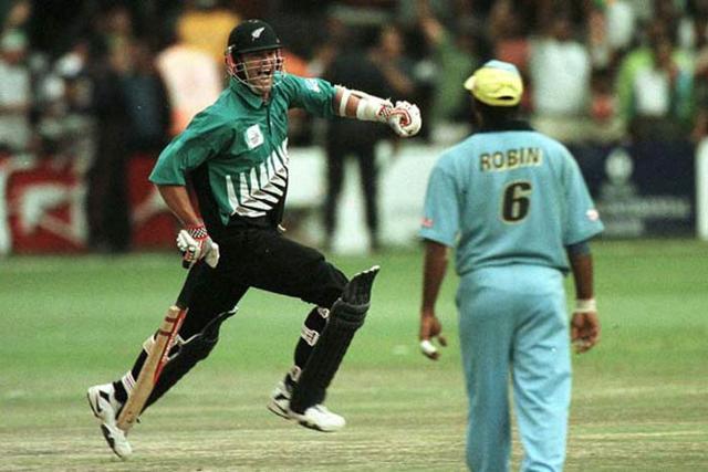New Zealand’s Chris Cairns celebrate after defeating India in the 2000 Champions Trophy final. (AFP)