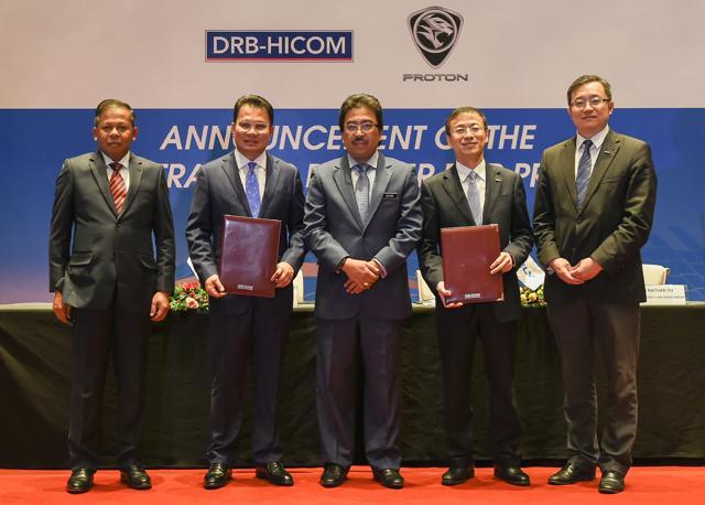 Chinese automaker Geely buys stakes in Malaysia’s Proton, Lotus
