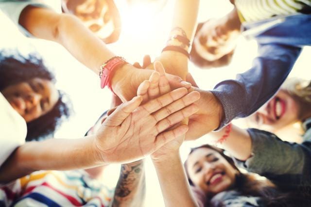 Non-smokers and drinkers scored highest on happiness tests during the study. (Shutterstock) Non-smokers and drinkers scored highest on happiness tests during the study. (Shutterstock)