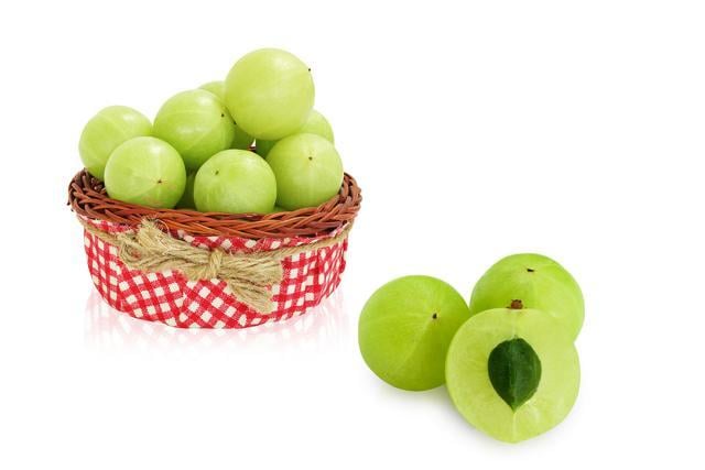 Ripe amla green fruits is rich in Vitamin C (iStockphoto)