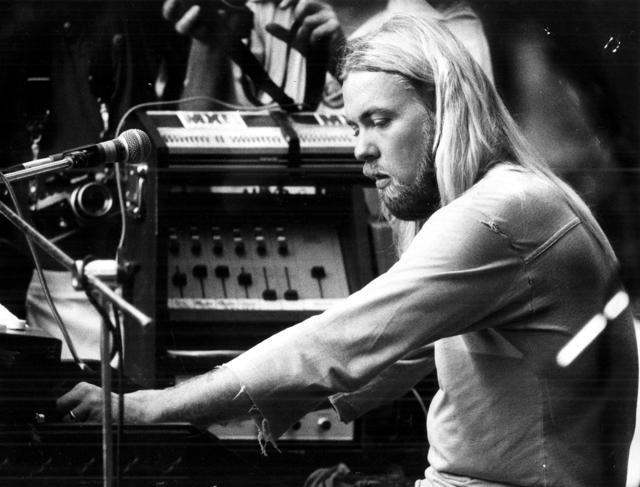 In this August 24, 1978 file photo, Gregg Allman plays the organ at a concert in Macon, Ga. (AP) In this August 24, 1978 file photo, Gregg Allman plays the organ at a concert in Macon, Ga. (AP)