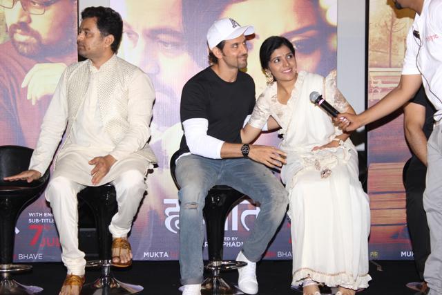 Actors Subodh Bhave, Hrithik Roshan and Mukta Barve during the trailer launch of Marathi film Hrudayantar in Mumbai. (IANS) Actors Subodh Bhave, Hrithik Roshan and Mukta Barve during the trailer launch of Marathi film Hrudayantar in Mumbai. (IANS)