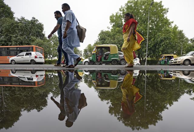 Outside Patiala Courts after the rain shows early on Monday. (Ravi Choudhary/HT PHOTO) Outside Patiala Courts after the rain shows early on Monday. (Ravi Choudhary/HT PHOTO)