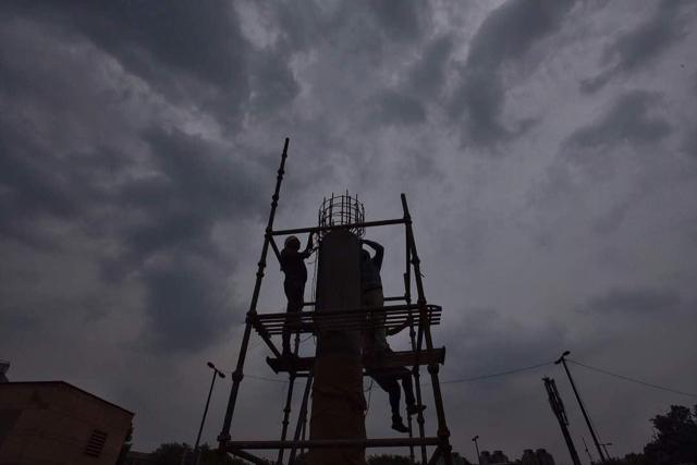 Next week, however, Delhi could once again see the mercury breaching the 40-degree mark. (Raj K Raj / HT Photo) Next week, however, Delhi could once again see the mercury breaching the 40-degree mark. (Raj K Raj / HT Photo)