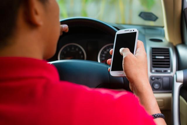 Distracted driving is one of the leading causes of road accidents among teenagers. (Shutterstock)