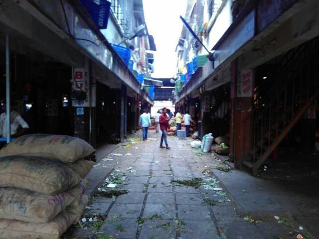 The scene at APMC market. (HT) The scene at APMC market. (HT)