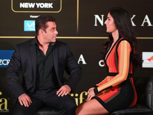 Bollywood actors Salman Khan (L) and Katrina Kaif give a press conference on the International Indian Film Academy Awards. (AFP)