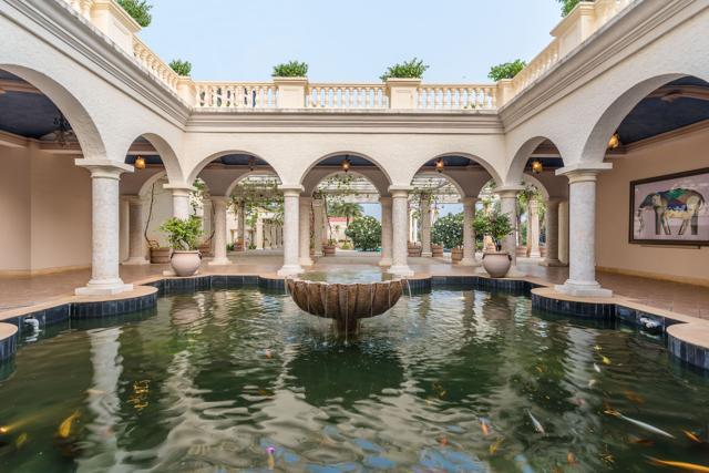 Residents of Raheja Exotica Sorento have an on-site business centre, housekeeping and laundry services, and a café. Residents of Raheja Exotica Sorento have an on-site business centre, housekeeping and laundry services, and a café.