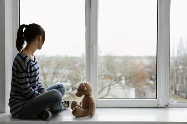 Previous research has shown that adults whose parents separated during childhood have an increased risk for poorer health. (Shutterstock) Previous research has shown that adults whose parents separated during childhood have an increased risk for poorer health. (Shutterstock)