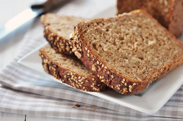 is-whole-wheat-healthier-than-white-bread-study-says-it-depends-on