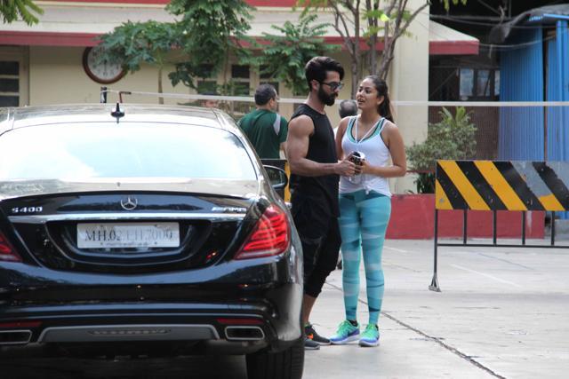 Buzz is that Shahid has been encouraging Mira to work out. (Viral Bhayani)