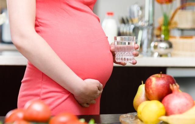 Study suggests link between diet drinks during pregnancy and childhood ...