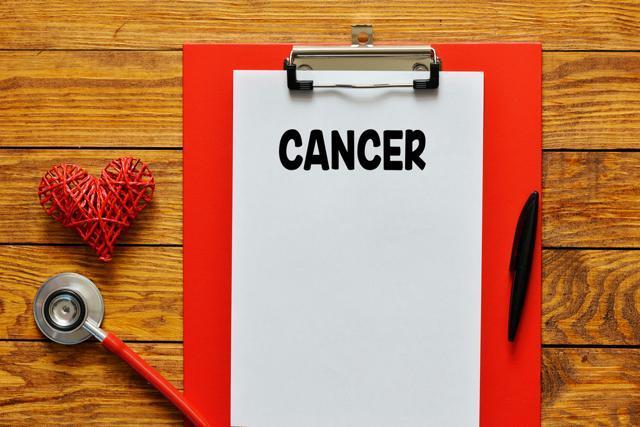 Interactions among proteins that relay information from one immune cell to another are weakened in the blood of brain cancer patients. (Shutterstock) Interactions among proteins that relay information from one immune cell to another are weakened in the blood of brain cancer patients. (Shutterstock)