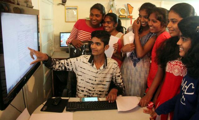 With a pass percentage of 91.15 per cent, 25,0,562 lakhs have passed the SSC exams in Pune. (HT PHOTO) With a pass percentage of 91.15 per cent, 25,0,562 lakhs have passed the SSC exams in Pune. (HT PHOTO)