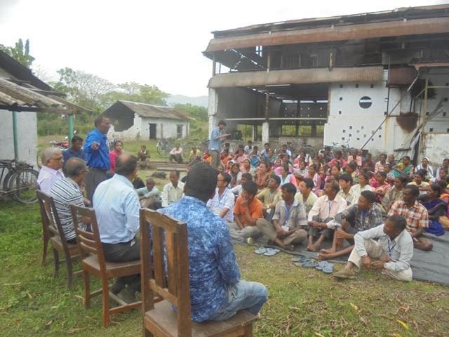 A meeting of the cooperative of Bundapani tes estate. (HT Photo)