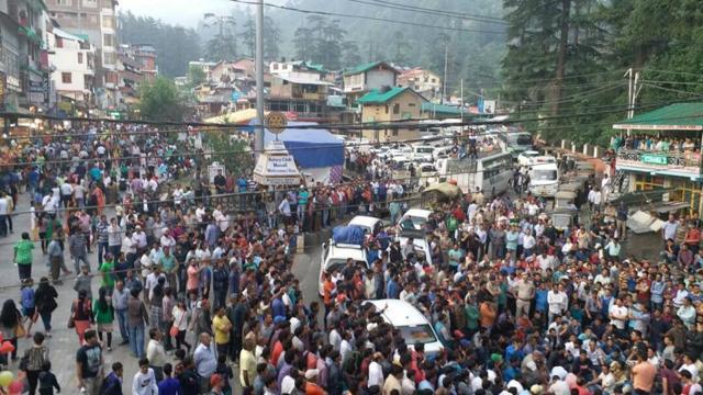 Manali becomes a hunting ground for unscrupulous taxi operators during peak season. (File)