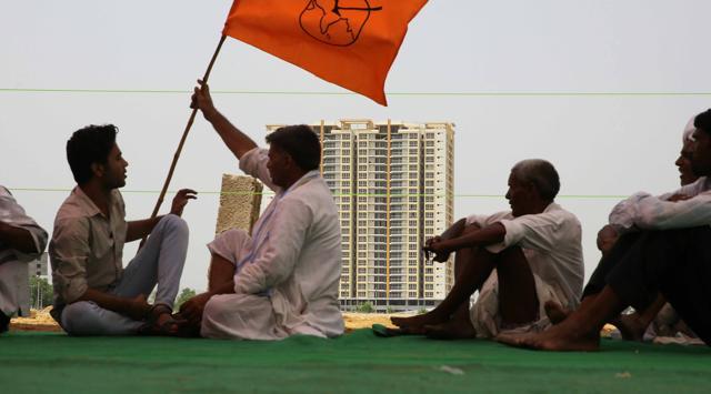 The state government has cancelled the leave of district collectors and police officials in view of the protest and has asked them to keep a close watch on the situation. Security has been tightened in areas around the ‘mahapadav’ sites. (Himanshu Vyas- HT Photo ) The state government has cancelled the leave of district collectors and police officials in view of the protest and has asked them to keep a close watch on the situation. Security has been tightened in areas around the ‘mahapadav’ sites. (Himanshu Vyas- HT Photo )