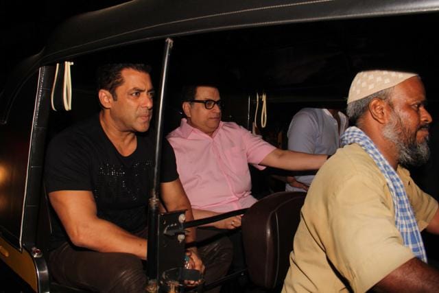Salman Khan and producer Ramesh Taurani take an autorikshaw to Khan’s residence at Bandra, on June 13. (Photo by Pramod Thakur/Hindustan Times) Salman Khan and producer Ramesh Taurani take an autorikshaw to Khan’s residence at Bandra, on June 13. (Photo by Pramod Thakur/Hindustan Times)