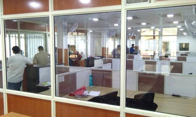The call center in Noida where the arrests were made by the Rajasthan Police. (HT Photo) The call center in Noida where the arrests were made by the Rajasthan Police. (HT Photo)