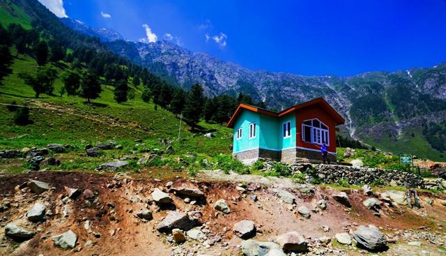 Sonamarg Mountain. (Shutterstock) Sonamarg Mountain. (Shutterstock)