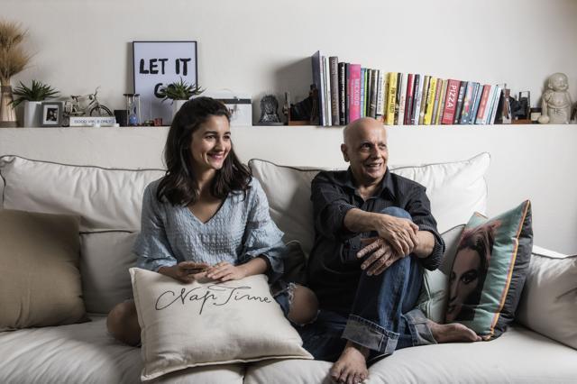Mahesh Bhatt says Alia is not just a beautiful face, for which she has much to thank her grandmothers. (Aalok Soni/HT) Mahesh Bhatt says Alia is not just a beautiful face, for which she has much to thank her grandmothers. (Aalok Soni/HT)