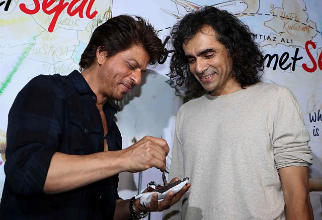 Shah Rukh Khan (L) and director Imtiaz Ali attend the trailer launch of upcoming Hindi film 'Jab Harry Met Sejal' in Mumbai on June 16. (AFP) Shah Rukh Khan (L) and director Imtiaz Ali attend the trailer launch of upcoming Hindi film 'Jab Harry Met Sejal' in Mumbai on June 16. (AFP)