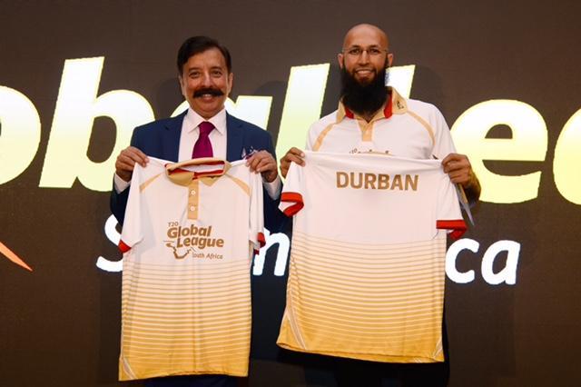 Hashim Amla (right) and Lahore Qalandars’ Fawad Rana during the T20 Global League launch. (Gallo Images) Hashim Amla (right) and Lahore Qalandars’ Fawad Rana during the T20 Global League launch. (Gallo Images)