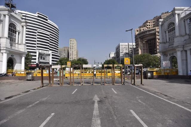 Entry points to CP’s inner circle have been barricaded to keep out traffic ahead of Yoga Day celebrations. (Ravi Choudhary / HT Photo) Entry points to CP’s inner circle have been barricaded to keep out traffic ahead of Yoga Day celebrations. (Ravi Choudhary / HT Photo)