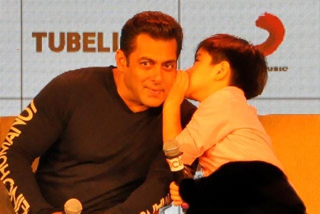 Tubelight Matin Rey Tangu Is The Superstar Of Itanagar Says Salman Khan Hindustan Times Matin rey tangu as young jimmy. tubelight matin rey tangu is the