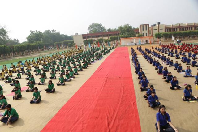 Children from other schools also participated in the International Yoga Day event at Kendriya Vidyalaya No 2 in the Delhi Cantonment area. (HT photo) Children from other schools also participated in the International Yoga Day event at Kendriya Vidyalaya No 2 in the Delhi Cantonment area. (HT photo)