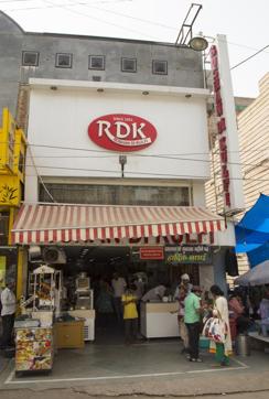 The iconic Roshan di Kulfi is a landmark in Karol Bagh market. (Zabeeh Afaque/ HT Photo)