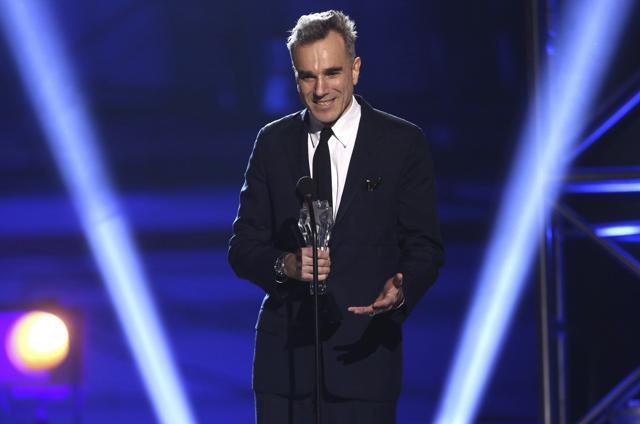 (File) In this Jan 10, 2013, Daniel Day-Lewis accepts the award for best actor for Lincoln at the 18th Annual Critics' Choice Movie Awards at the Barker Hangar in Santa Monica, Calif. (Matt Sayles/Invision/AP) (File) In this Jan 10, 2013, Daniel Day-Lewis accepts the award for best actor for Lincoln at the 18th Annual Critics' Choice Movie Awards at the Barker Hangar in Santa Monica, Calif. (Matt Sayles/Invision/AP)
