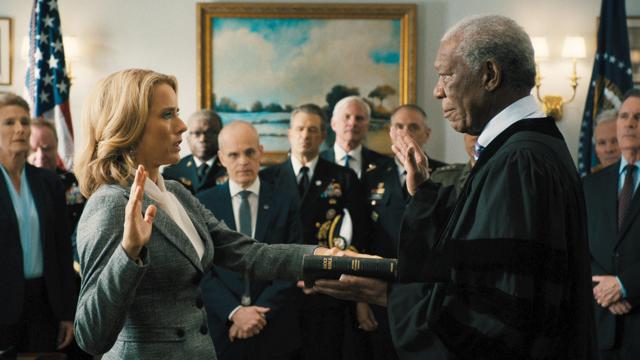 Tea Leoni and Morgan Freeman in Madame Secretary. Tea Leoni and Morgan Freeman in Madame Secretary.