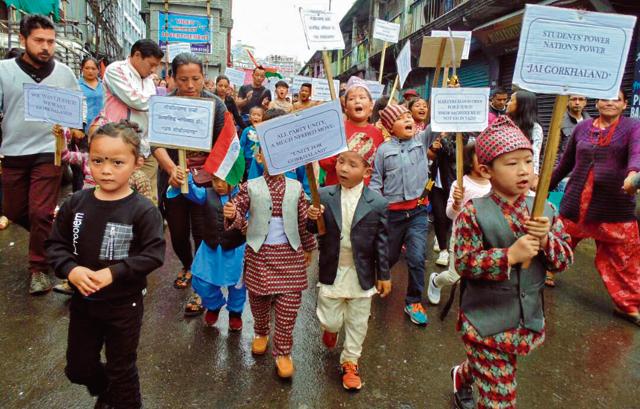 Children in Darjeeling taking part in a march to press for a separate state of Gorkhaland ( Bikram Sashanker/ HT Photo ) Children in Darjeeling taking part in a march to press for a separate state of Gorkhaland ( Bikram Sashanker/ HT Photo )